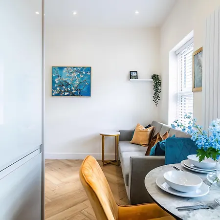 Luxury Kentish Town Apartments London With Free Wifi Exterior photo